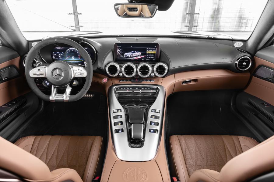 Торпедо Mercedes-AMG GT C Roadster (R190) 2019 года  (WW) (фото 19 из 40)